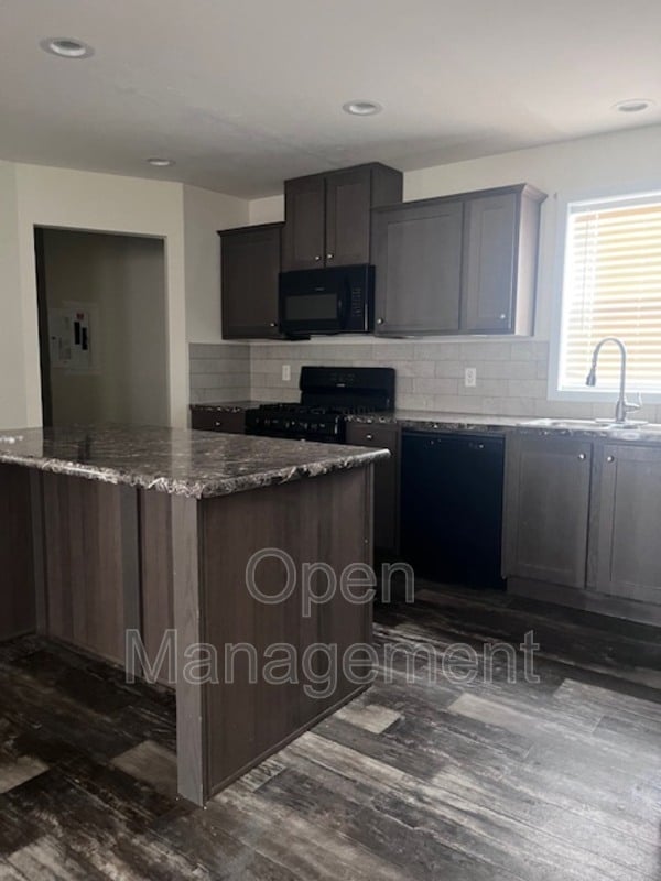 property at 511 E 1st St