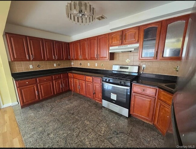 property at 170-44 93rd Ave