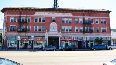 Jensen's Recreation Center Apts in Los Angeles, CA - Building Photo - Building Photo