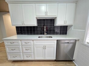 3406 Lawn Ave, Unit 2F in St. Louis, MO - Building Photo - Building Photo