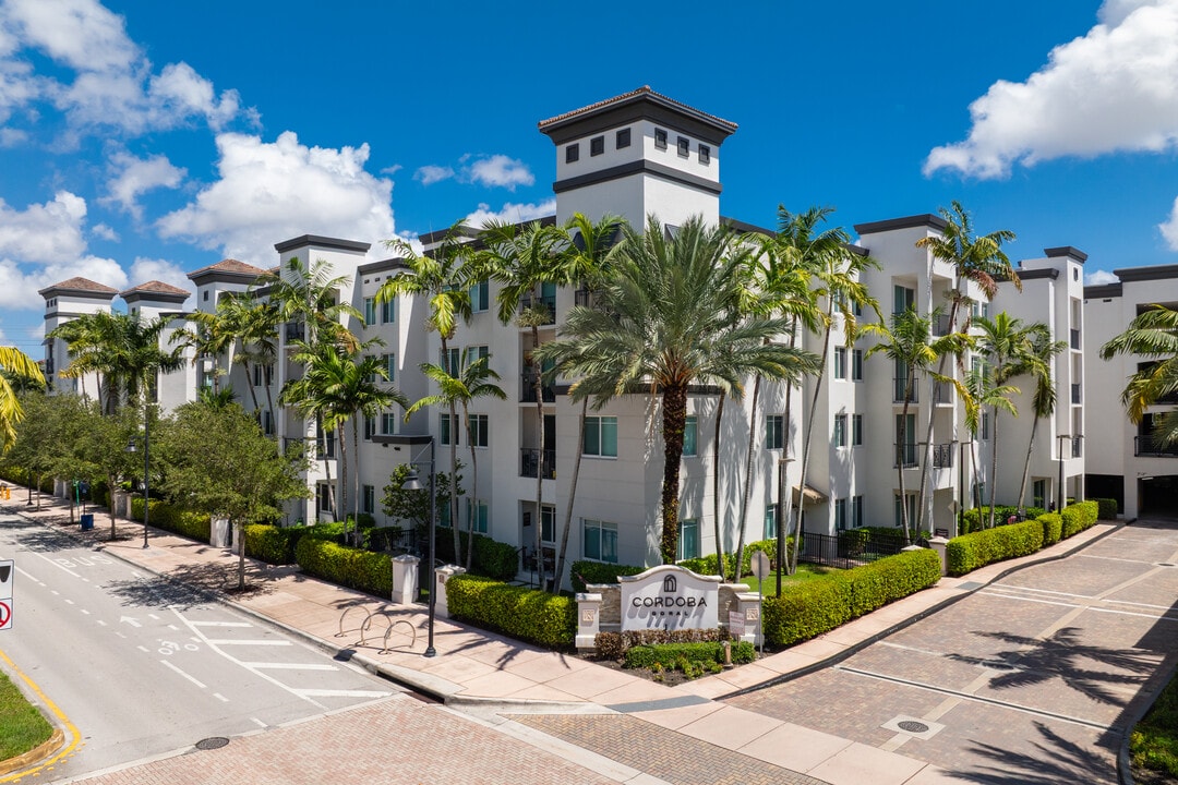 Cordoba in Doral, FL - Foto de edificio