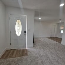 2851 28th Ave N in St. Petersburg, FL - Building Photo - Building Photo