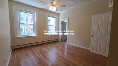 157 Endicott St, Unit 2 in Boston, MA - Building Photo - Building Photo