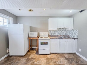 168 Towerhill Rd in Peterborough, ON - Building Photo - Building Photo