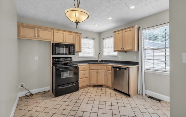 127 Bell Rd-Unit -2 in Chickamauga, GA - Building Photo - Building Photo