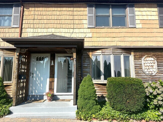 1 Cora St in New Haven, CT - Building Photo - Building Photo