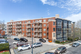 Logan Station in Washington, DC - Foto de edificio - Building Photo