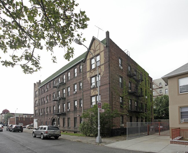 1684 W 8th St in Brooklyn, NY - Building Photo - Building Photo