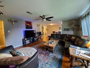 1307 Broadway St in Denton, TX - Building Photo - Building Photo