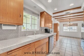 4930 Bonniemae Way in Sacramento, CA - Building Photo - Building Photo