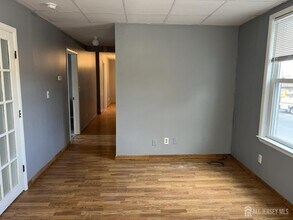 247 Washington Ave in Carteret, NJ - Building Photo - Building Photo
