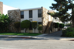 2336 Ontario St Apartments