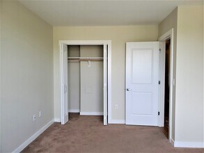 20 Pond St in Braintree, MA - Building Photo - Building Photo