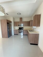 15 Sabercat Ave in Edinburg, TX - Building Photo - Building Photo