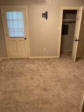 14835 Forest Grove Ave in Baton Rouge, LA - Foto de edificio - Building Photo