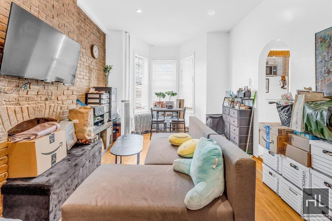 12 STREET in Brooklyn, NY - Building Photo