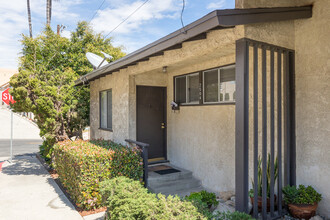 2504 S Peck Ave in San Pedro, CA - Building Photo - Building Photo