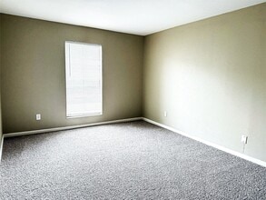 2200 Cypress Landing Rd in Houston, TX - Building Photo - Building Photo