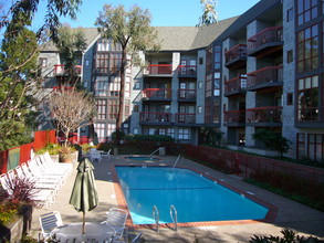 Park Place Apartments in Walnut Creek, CA - Building Photo - Building Photo