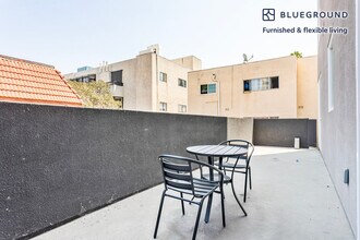 760 Serrano Ave in Los Angeles, CA - Building Photo - Building Photo