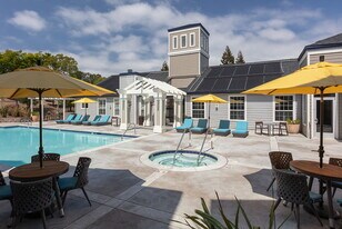 Crow Canyon in San Ramon, CA - Building Photo