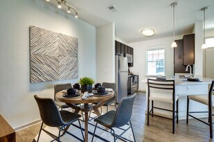 Otarre Pointe in Cayce, SC - Building Photo