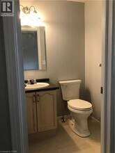 470 Bankside Dr in Kitchener, ON - Building Photo - Building Photo