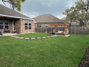276 Double L Dr in Dripping Springs, TX - Building Photo - Building Photo