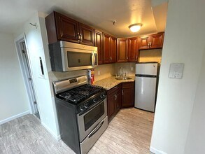 513 Monroe St-Unit -2 in Hoboken, NJ - Building Photo - Building Photo
