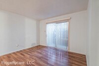 12905 Woodforest Blvd photo'