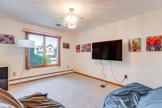 31 Diane Dr in Brick, NJ - Building Photo - Building Photo