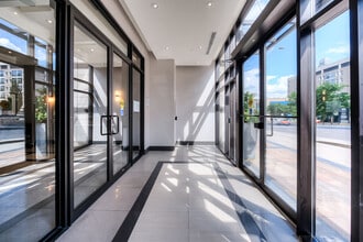 150 Main St W in Hamilton, ON - Building Photo - Building Photo