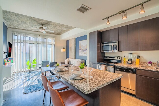 333 E Roosevelt St in Phoenix, AZ - Building Photo - Building Photo