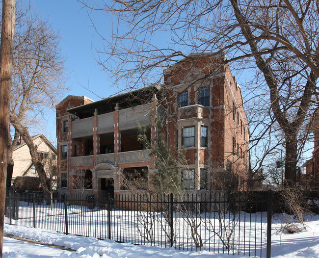 3809-3815 Walnut St in Kansas City, MO - Foto de edificio - Building Photo