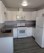 919 E Madison Ave in El Cajon, CA - Building Photo