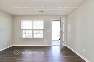 3906 Creekmoore Dr in Winston-Salem, NC - Building Photo - Building Photo