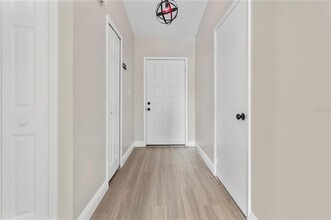 101 Edgewater Cir in Sanford, FL - Building Photo - Building Photo