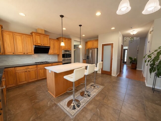 property at 1443 Bethesda Cir