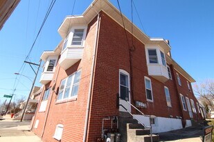 1103 South St in Pottstown, PA - Building Photo