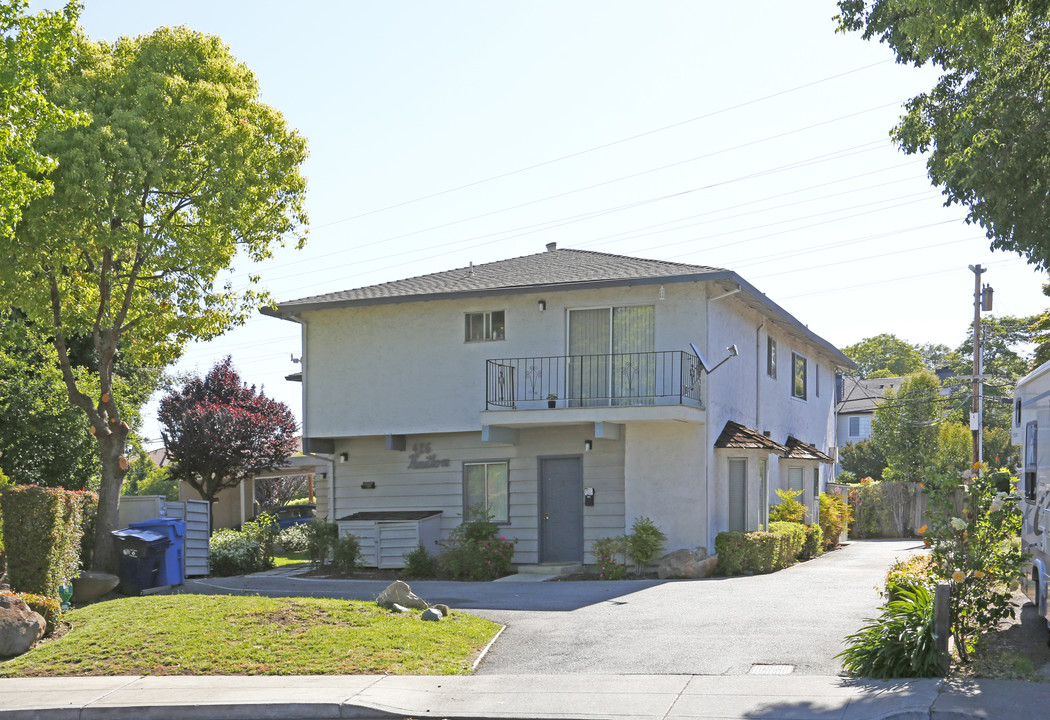 426 Hawthorn Ave in Sunnyvale, CA - Foto de edificio