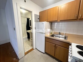 379 Marlborough St, Unit 3 in Boston, MA - Building Photo - Building Photo