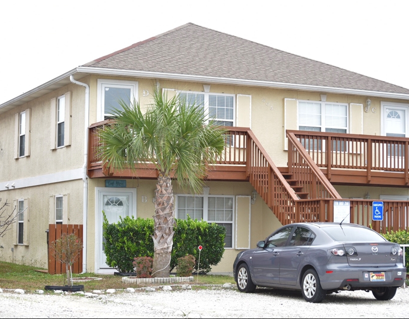 605 Dogwood St in Panama City Beach, FL - Building Photo