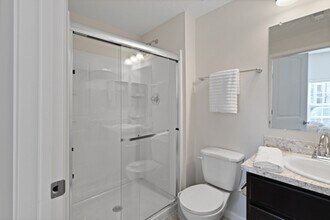 Hudson Crossing in Grove City, OH - Building Photo - Building Photo