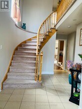 17 Fallstar Crescent in Brampton, ON - Building Photo - Building Photo