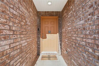 2007 W Gilligan Ave in Rogers, AR - Building Photo - Building Photo