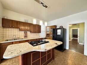 1456 W Augusta Blvd, Unit J07P in Chicago, IL - Building Photo - Building Photo