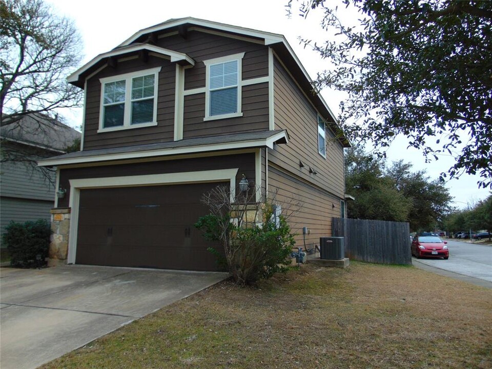 13521 Oystercatcher Dr in Austin, TX - Building Photo