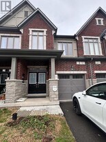 38 Harvey Bunker Cres in Markham, ON - Building Photo