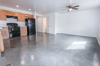 8559 Spouse Dr in Prescott Valley, AZ - Building Photo - Building Photo