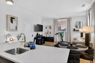 1424 N Park Pl in St. Louis, MO - Building Photo - Building Photo